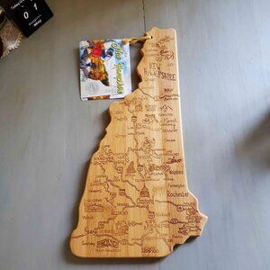 Destination New Hampshire State Shaped Totally Bamboo Serving Cutting Board NWT
